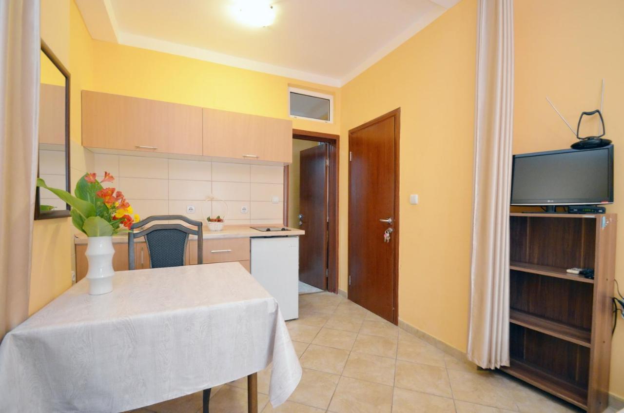 Tau Mir I Dobro Apartment Kotor Exterior foto