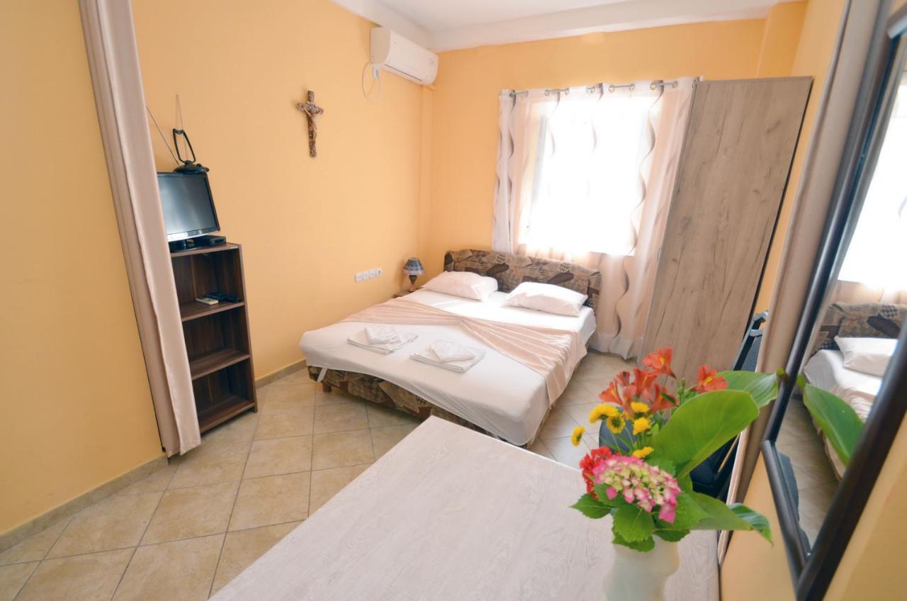 Tau Mir I Dobro Apartment Kotor Exterior foto