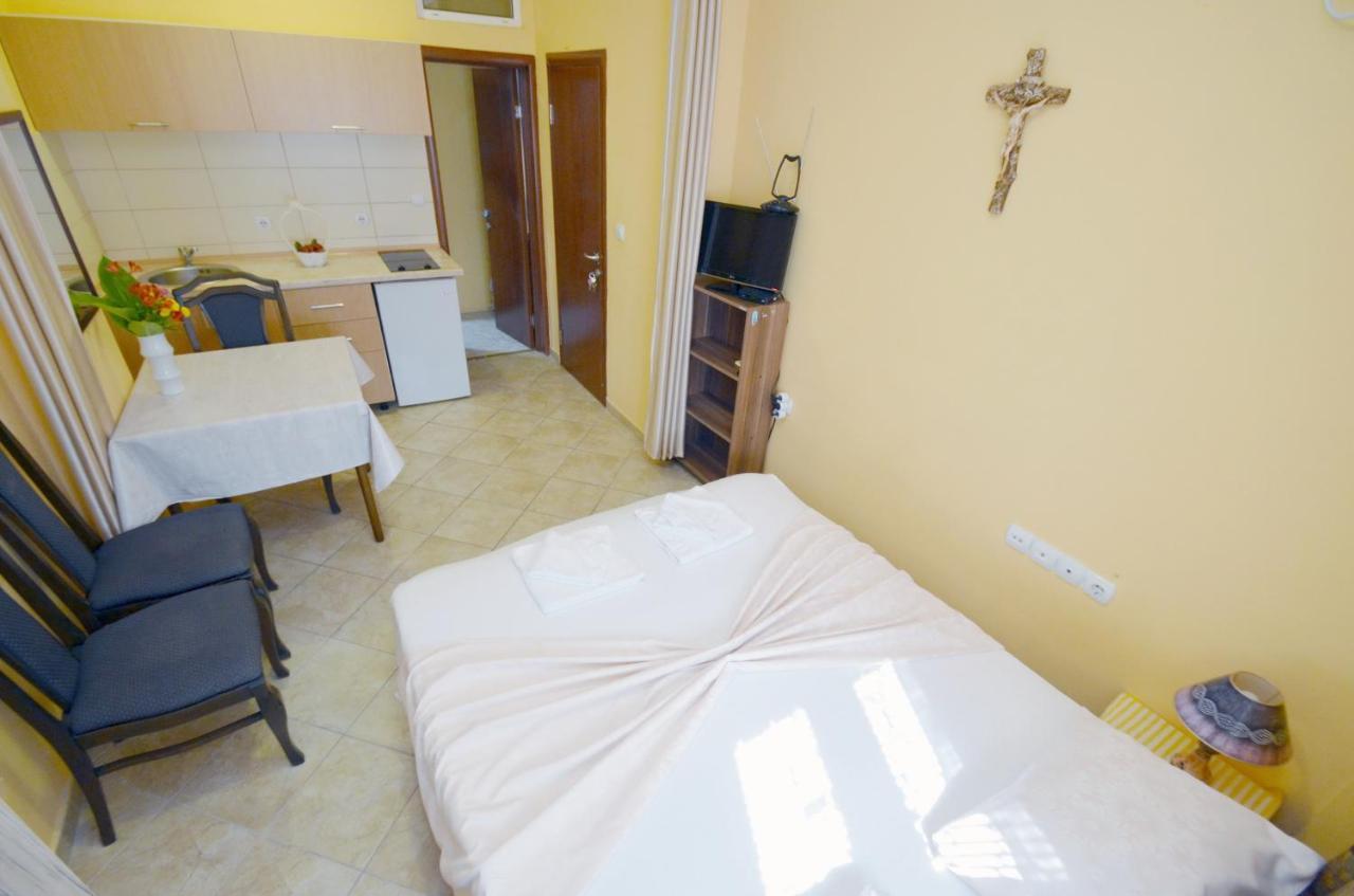 Tau Mir I Dobro Apartment Kotor Exterior foto